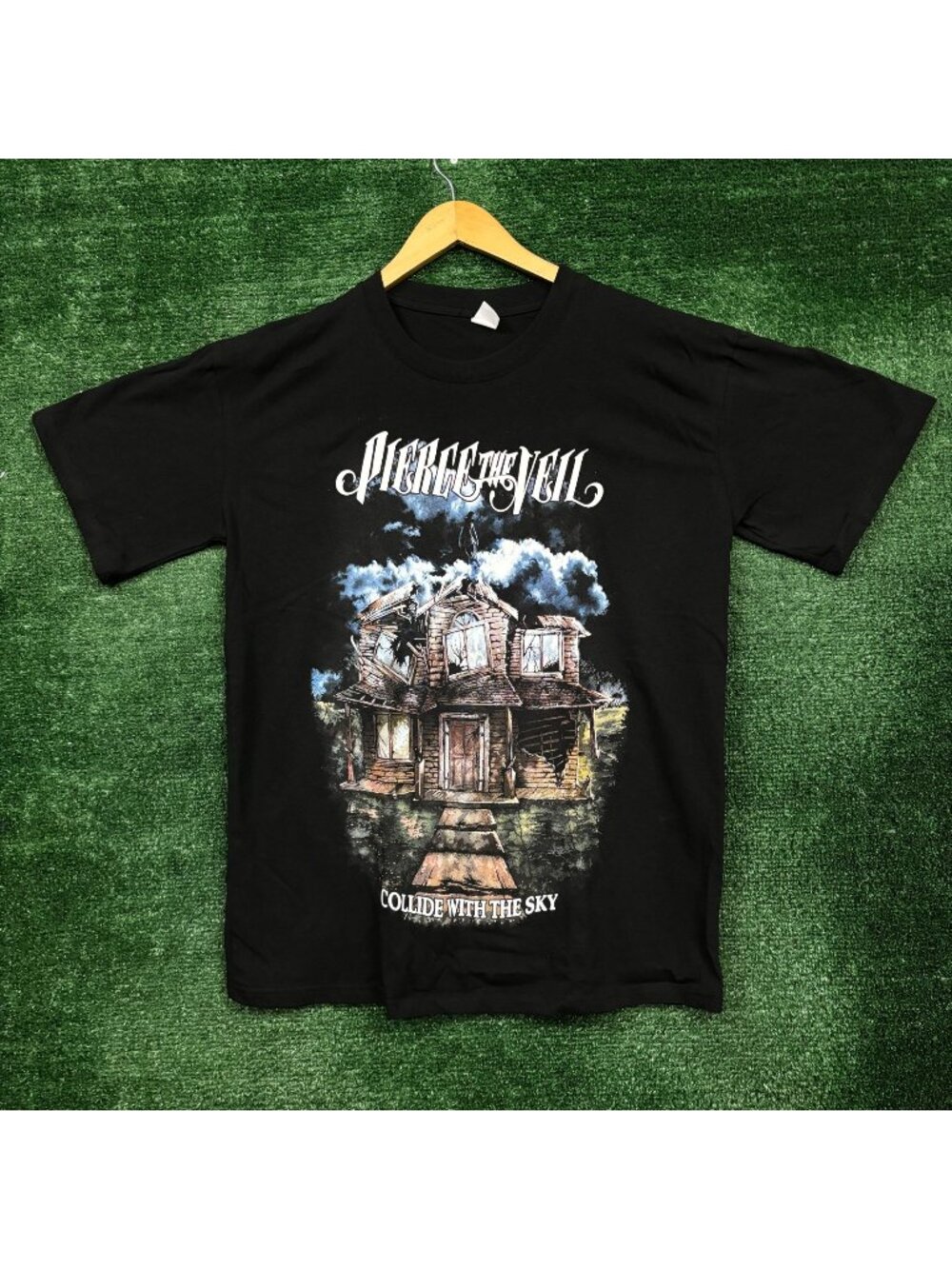 Pierce the Veil Collide with the Sky Rock Band T-Shirt Size Large